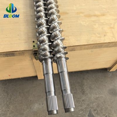 Chất lượng  High Temperature Resistant Customizable Extruder Shaft with Nickel Chrome Tungsten Composite Liner for PEEK PVDF Production nhà máy