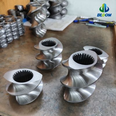 Chất lượng  High Precision Twin Screw Elements with 38CrMoAl CR12MoV and W6542 Alloys for Polymer Compounding Extruders nhà máy