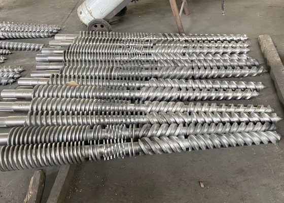 Bộ phận vít bằng thép Nitride 38CrMoAla HV800 - 900 Sâu 0,4 - 0,7mm