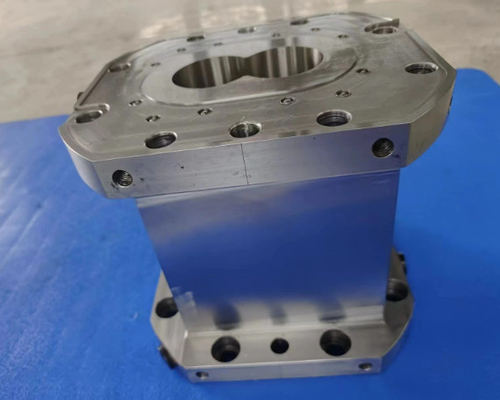 Bộ lót tay extruder được thiết kế tùy chỉnh cho các yêu cầu extrusion độc đáo