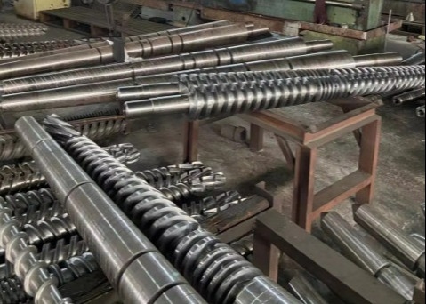 Tốc độ sản xuất cao 100mm vít và thùng cho máy ép ống nhựa